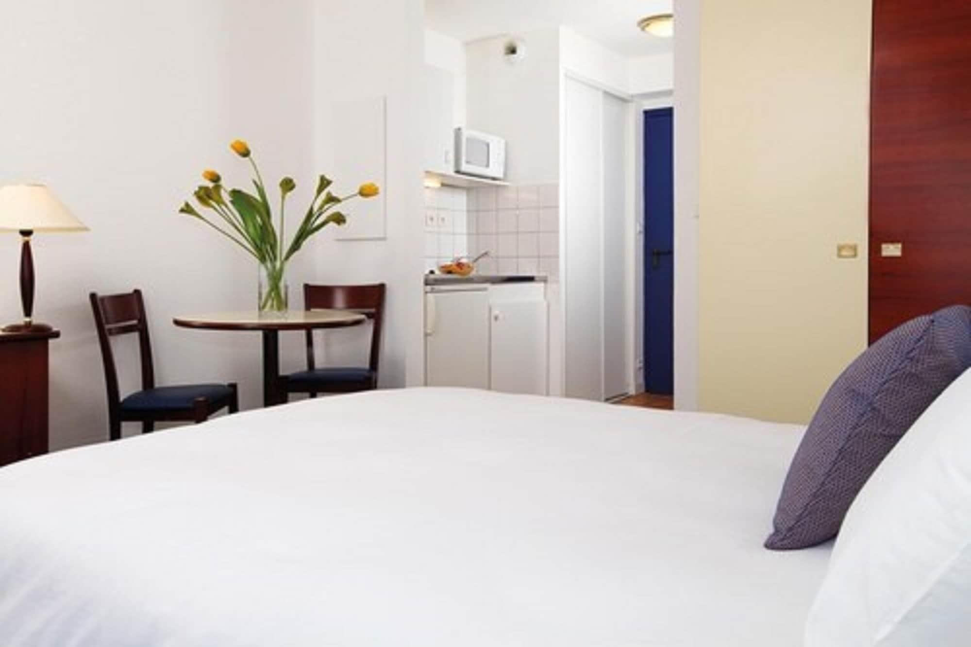 Terres De France Brest Aparthotel Kültér fotó